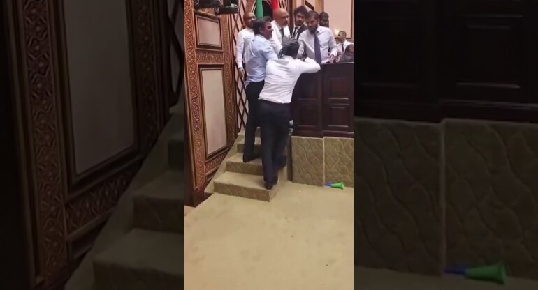 Maldivian lawmakers brawl as clashes erupt during parliament session