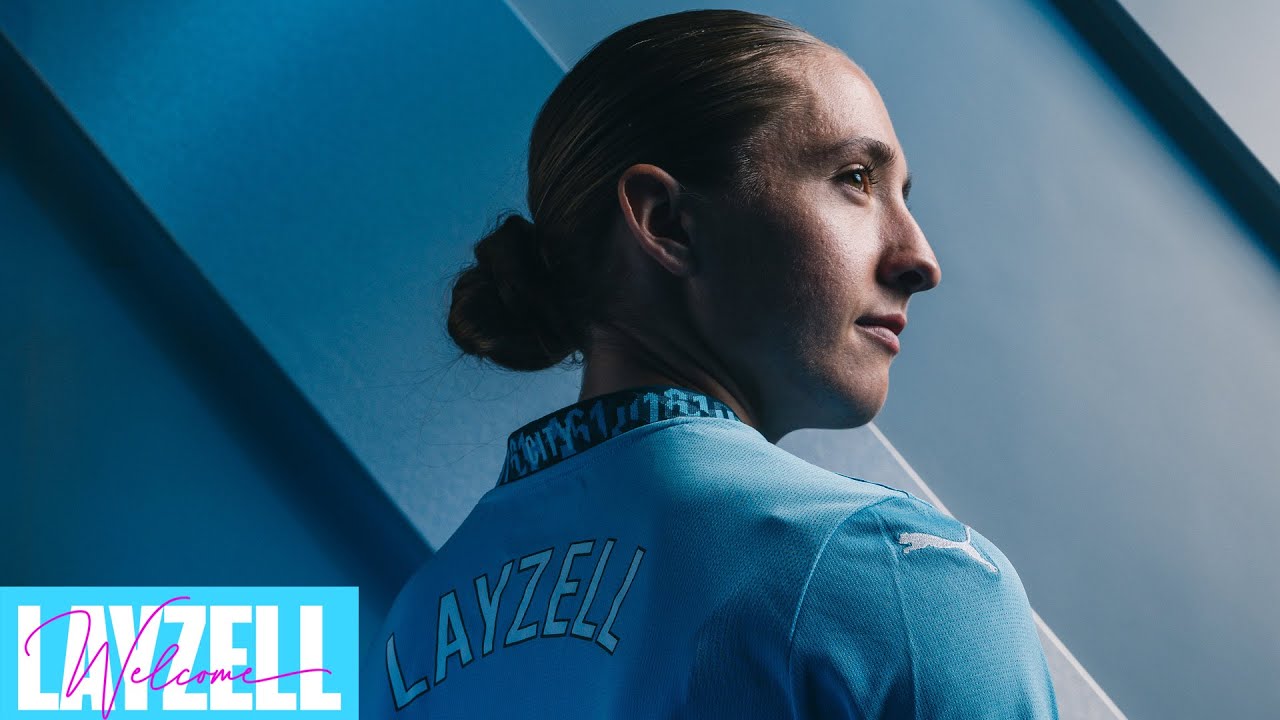 your local bury taxi august 19, 2024 "i want to surround myself with the best players" | naomi layzell signs for manchester city!