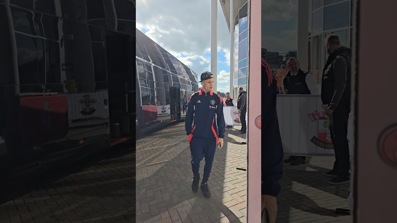 your local bury taxi september 14, 2024 arrived in southampton! 📍