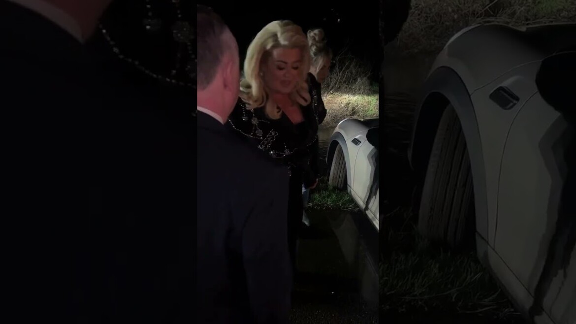 your local bury taxi february 13, 2025 gemma collins stops to help stranded driver