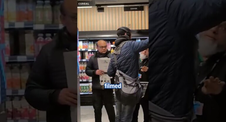 Most brazen shoplifters ever caught on camera