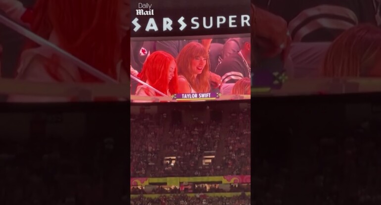 Taylor Swift booed at the Super Bowl